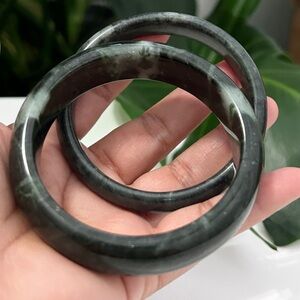 Medicine King Jade Hard Bangle, or Serpentine Crystal Bangle